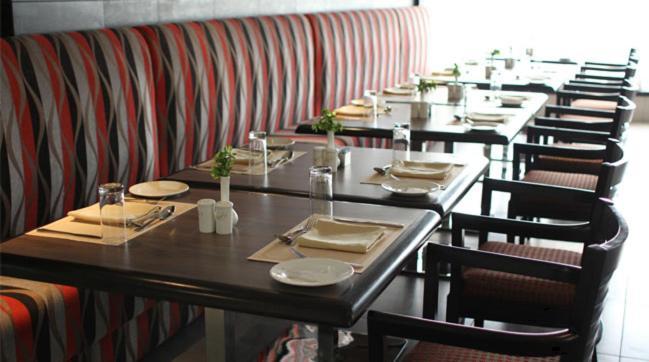 גורגאון Savoy Suites Manesar מראה חיצוני תמונה