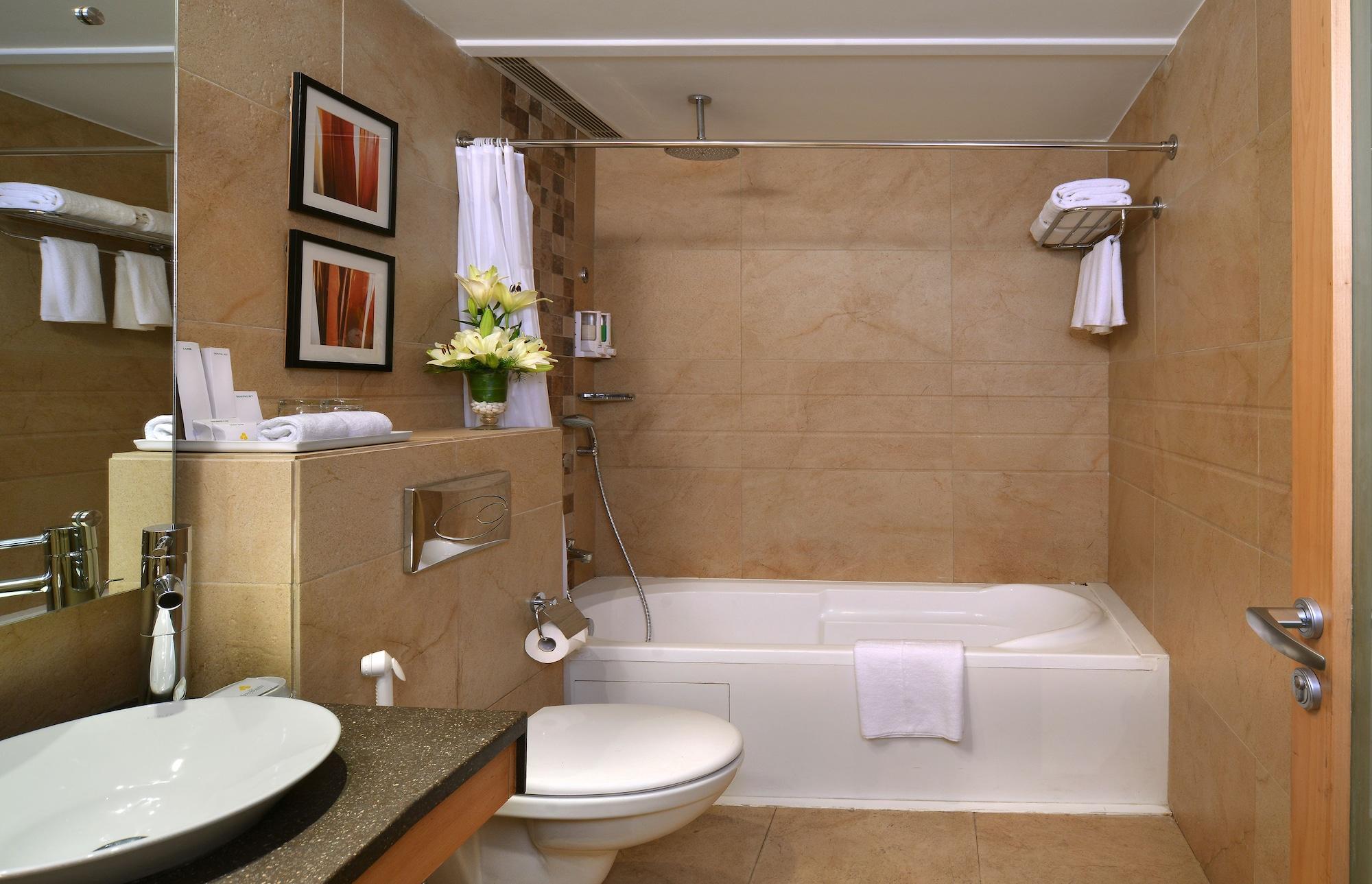 גורגאון Savoy Suites Manesar מראה חיצוני תמונה